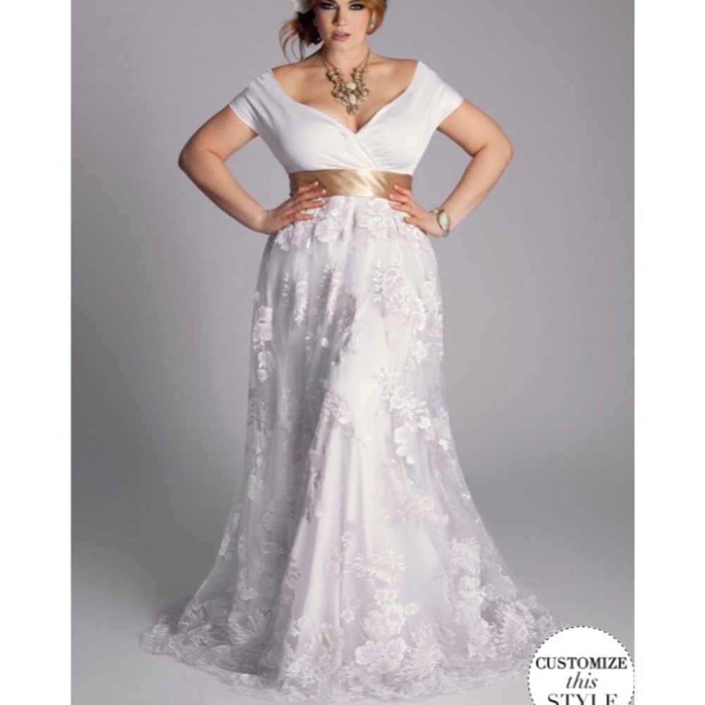 Igigi Eugenia wedding gown in ivory